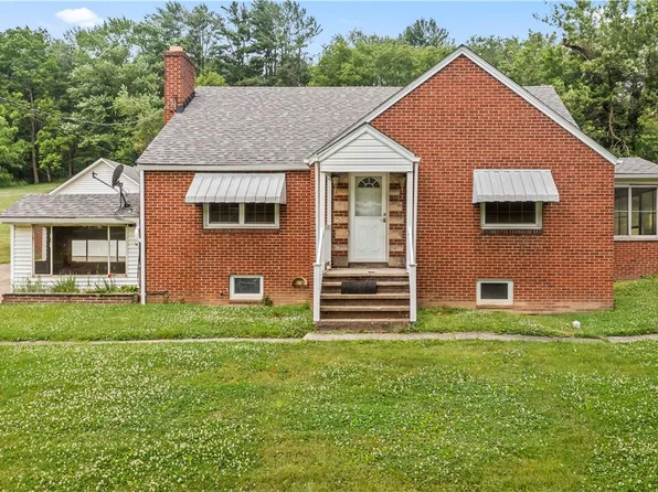 408 Valley St, Midway, PA 15060