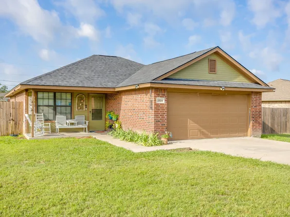 1916 SE 14th St, Mineral Wells, TX 76067