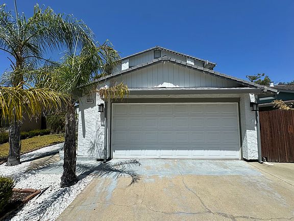 3rd image of 9625 Bradhugh Ct