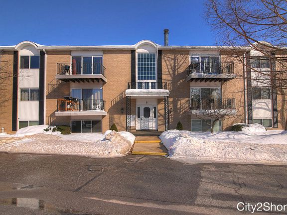 2nd image of 2759 Leonard St NW APT B9