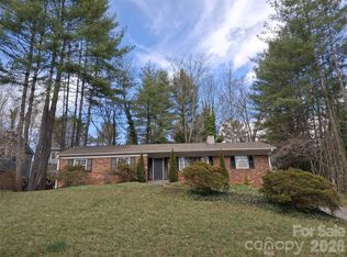 1 Clearbrook Rd, Asheville, NC 28805