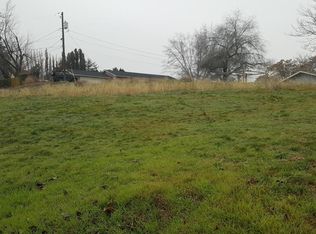313 NW Crescent Ave, Sunnyside, WA 98944