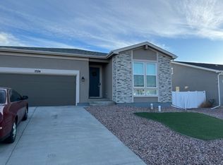 2324 Sunrise Ln, Pueblo, CO 81008