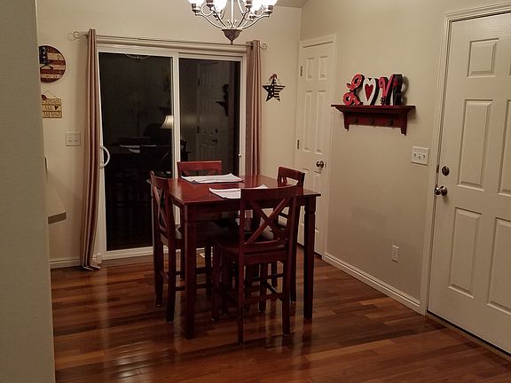 5th image of 3290 E Sandy Dr