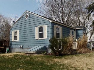 199 Grove Ave, Somerset, MA 02726