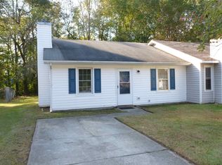 409 Cedar Creek Dr, Jacksonville, NC 28540