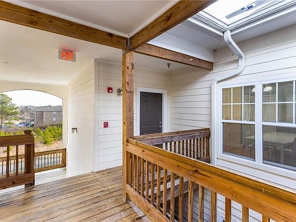 3rd image of 302 Campus Walk #303