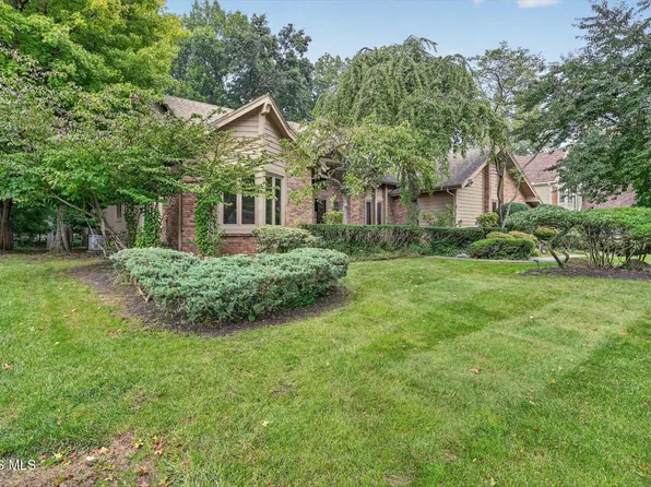 5036 Cartagena Dr, Toledo, OH 43623