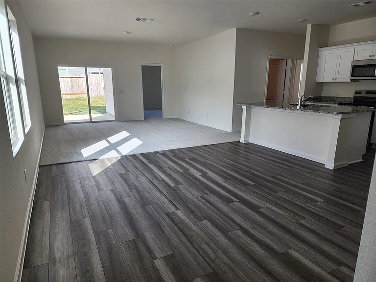 31306 Gayle Prairie Oaks St — Photo 4