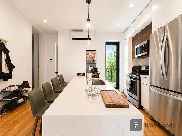 343 Marlborough Rd #5A — Photo 1