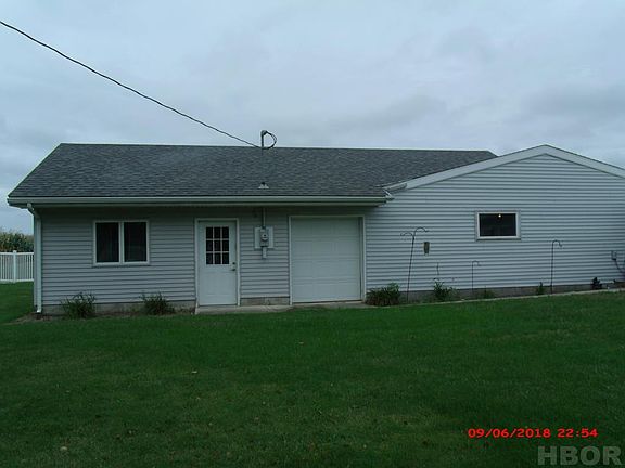 4th image of 15607 Township Road 218