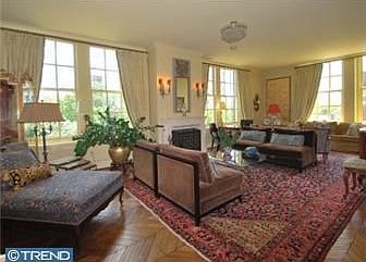 4th image of 220 W Washington Sq APT 500