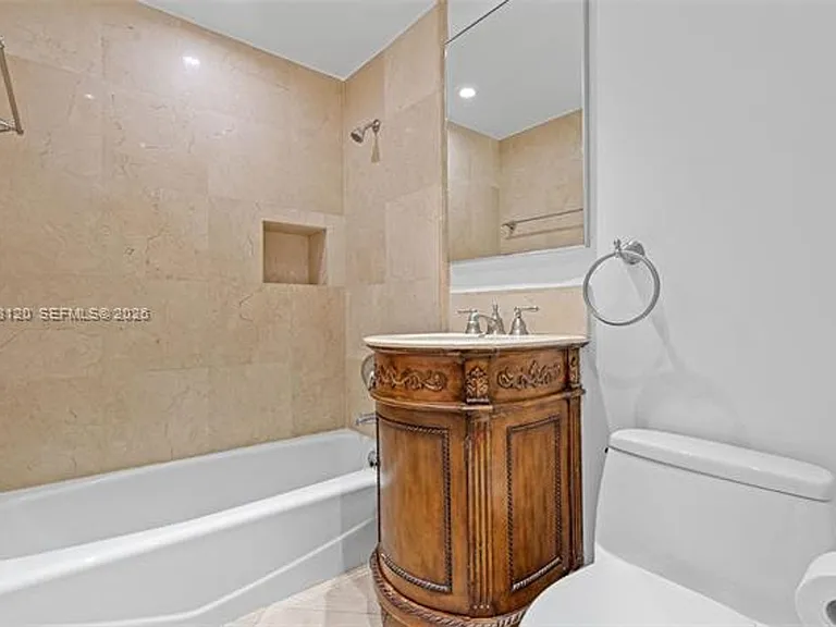 3500 Ponce De Leon Blvd #3500 — Photo 34