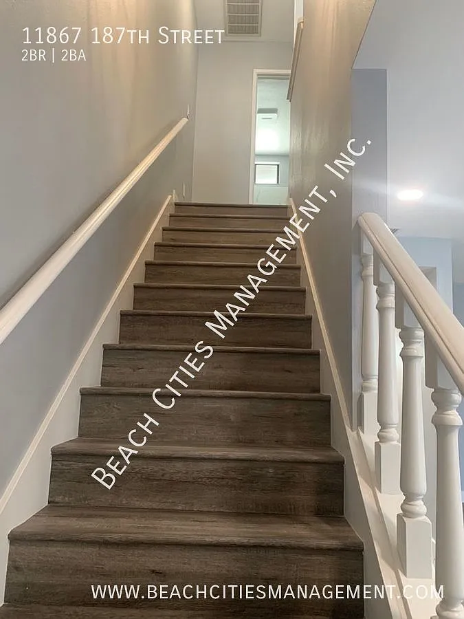 Building Photo - 11867 187th St