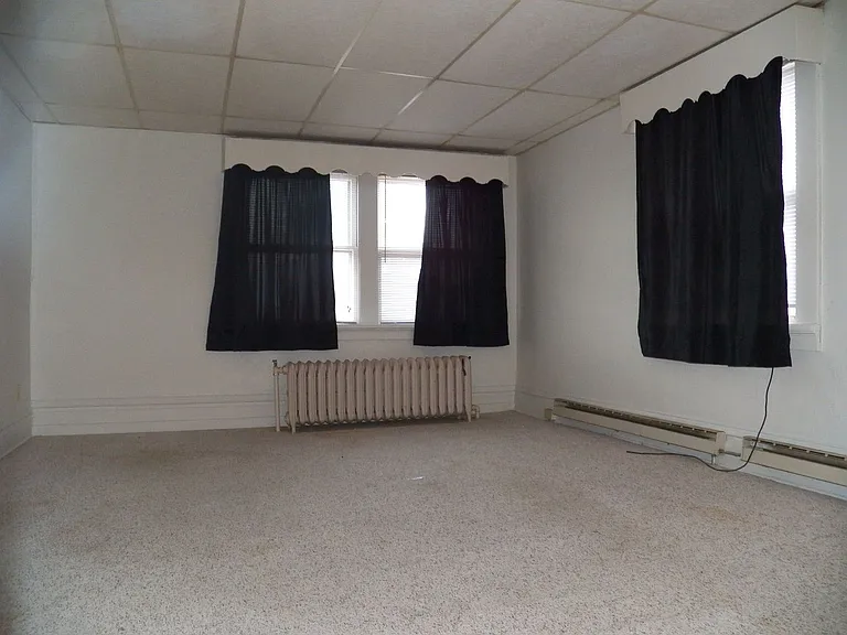 79 Main Ave — Photo 5
