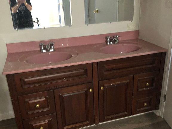 5th image of 2670 Stone Mountain Rd House Trailer