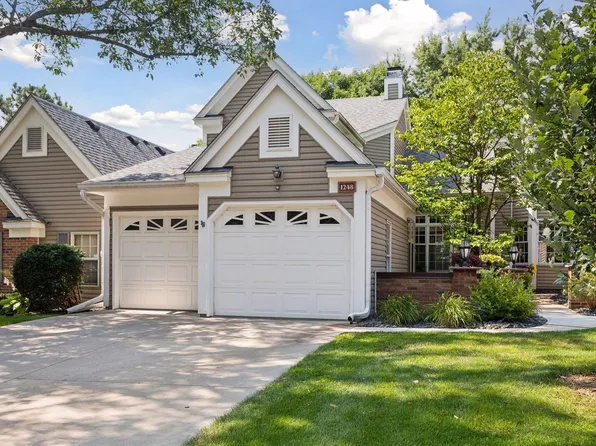 1248 Birch Pond Trl, White Bear Township, MN 55110