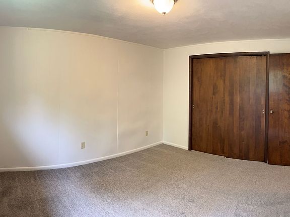 5th image of 96A Locust Ridge Dr