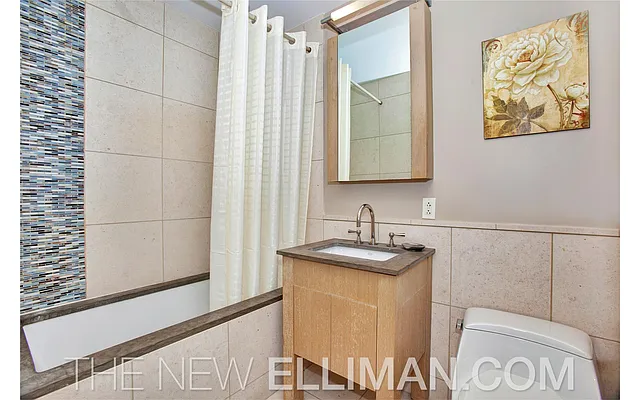 Sold by Douglas Elliman | media 20