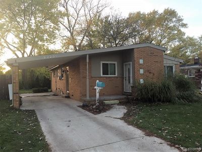 23231 Eastwood St, Oak Park, MI, 48237
