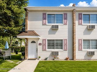 3745 Amboy Rd APT 18B, Staten Island, NY 10308