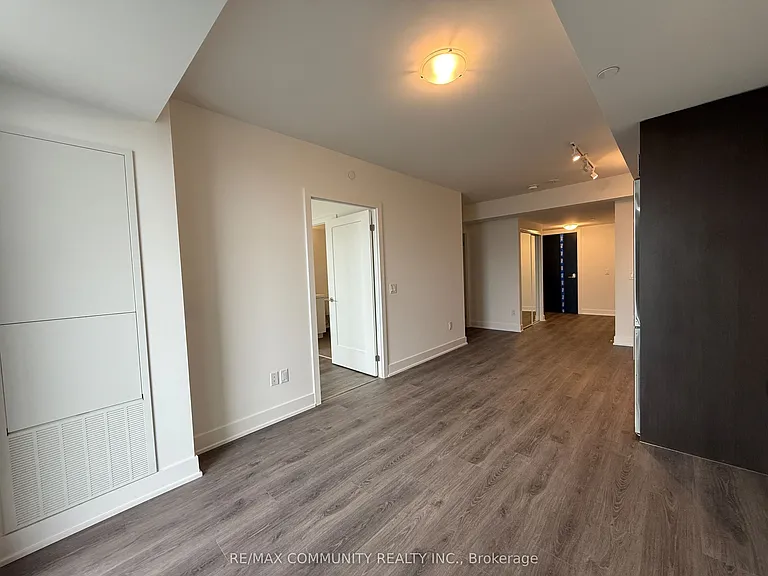 2545 Simcoe St N #2611 — Photo 9