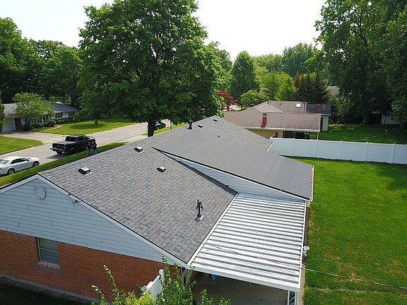 3rd image of 2258 Bending Willow Dr
