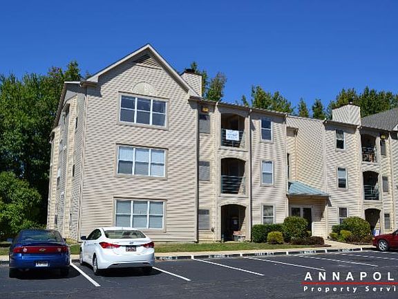 2nd image of 30I Hearthstone Ct APT I