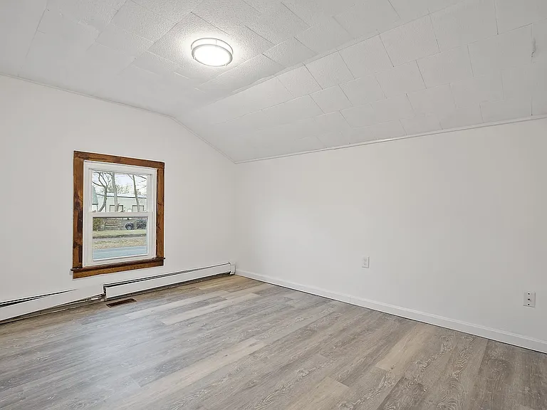 47 Railroad Ave #2 — Photo 20