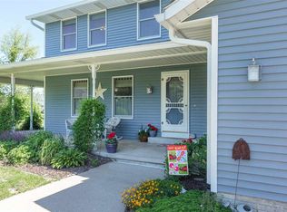 17 Hickory Hls, Geneseo, IL 61254