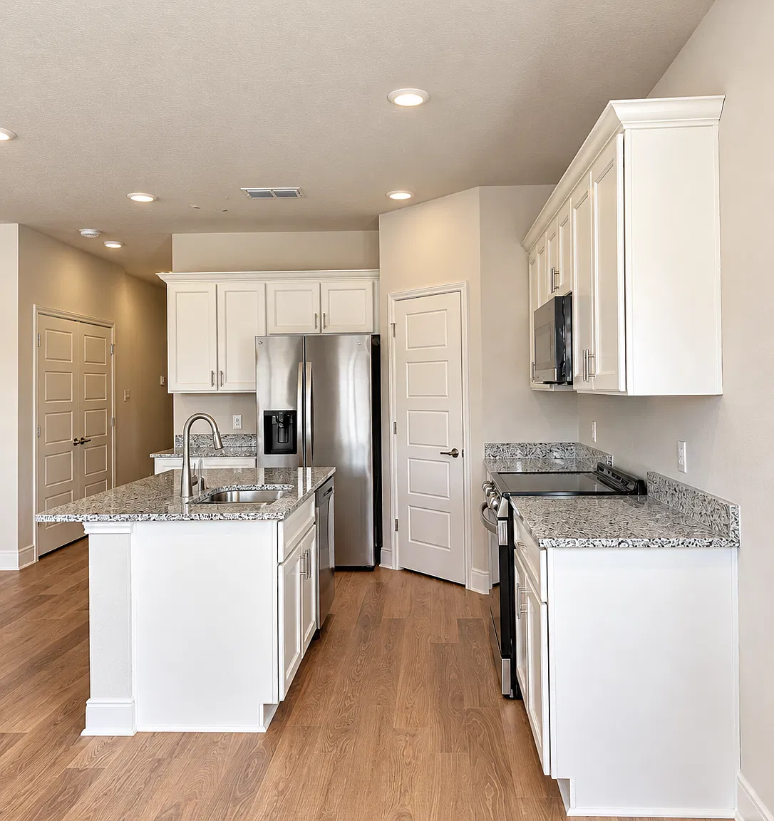 2 bed, 1119 sqft, $1,295 — Photo 2
