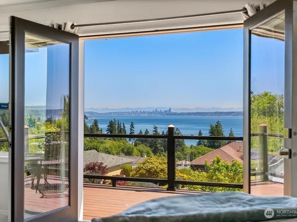 2585 Alaska Avenue E, Port Orchard, WA 98366