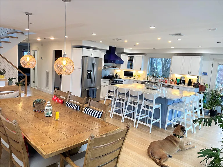 40 Trenton Ave — Photo 6