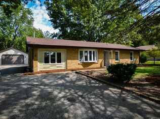 1515 Eunice Ave, Joliet, IL 60433