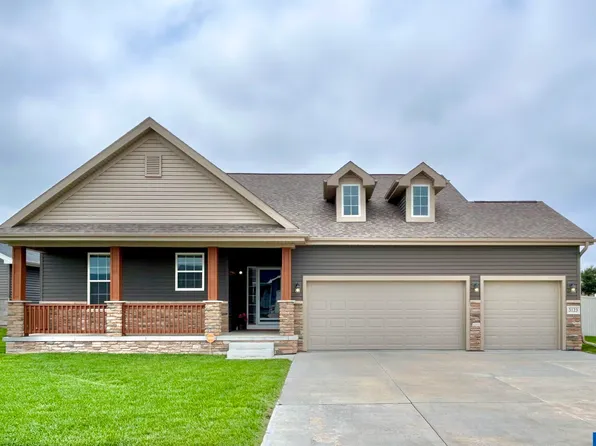 3123 N 93rd Ct, Lincoln, NE 68507