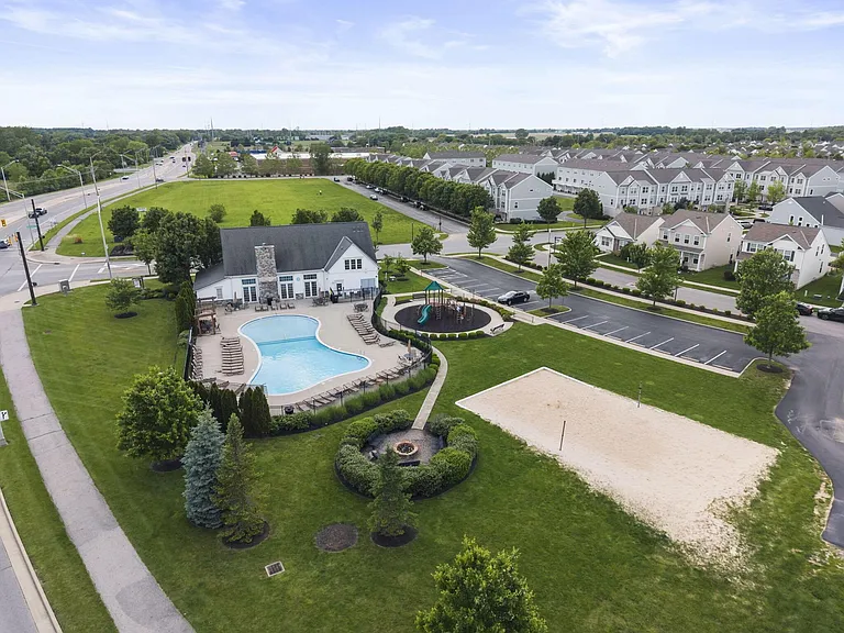 6007 Haydens Crossing Blvd — Photo 28
