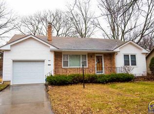 2150 SW Indian Trl, Topeka, KS 66614