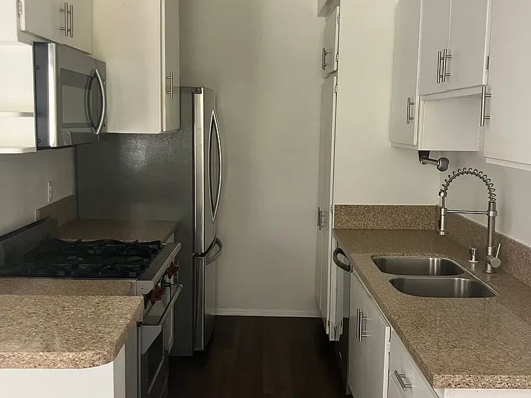 11732 Kiowa Ave #3 — Photo 5