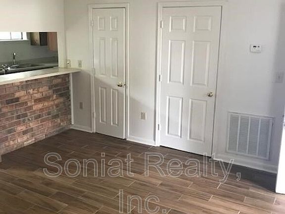3rd image of 4615 Iberville St APT D