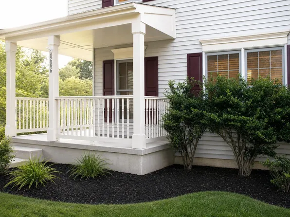 8686 Manahan Dr, Ellicott City, MD 21043