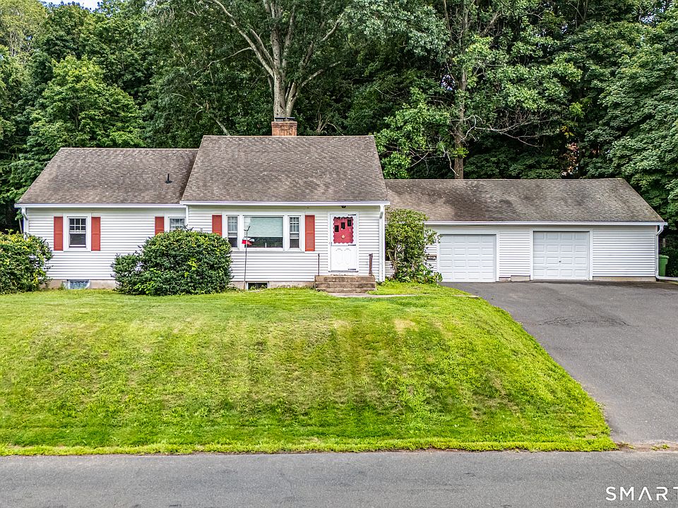 1st image of 3 Edwards Road