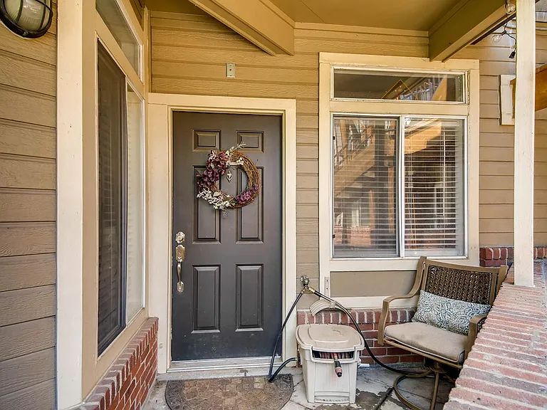 6001 S Yosemite St #D102 — Photo 2