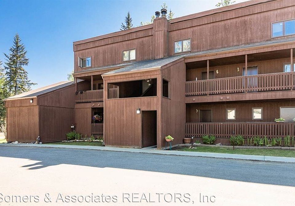 1st image of 660 Wilcox Ave