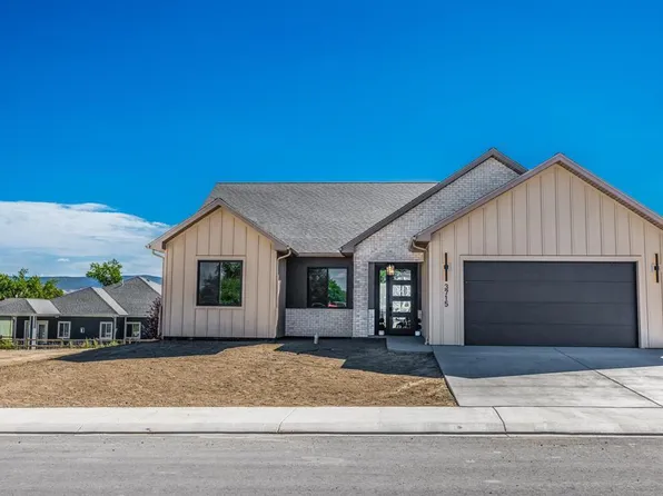3715 Chestnut Drive, Montrose, CO 81401