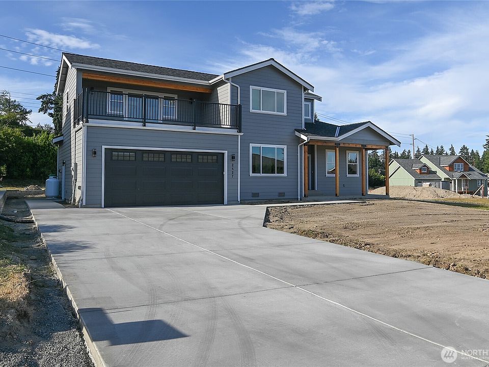 1st image of 2427 Cambridge Court