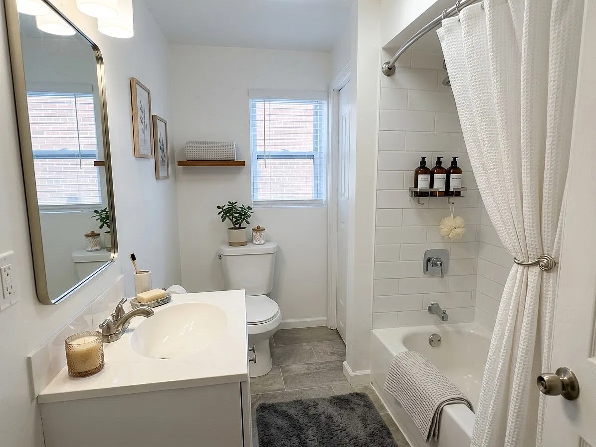 4 bed, 1270 sqft, $2,250 — Photo 4