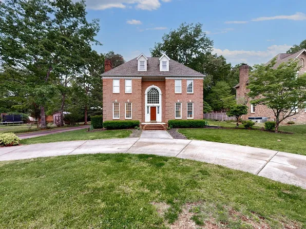 114 Blantonwood Dr, Tullahoma, TN 37388