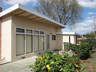 3rd image of 758 Clara Vista Ave