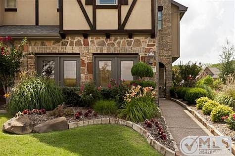 3rd image of 1607 Brook Glen Dr
