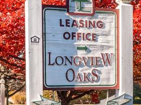 Longview Oaks Apartments